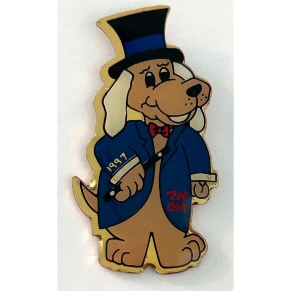 Vintage Odyssey of the Mind Pound Puppies Dog Tennessee Lapel Pin - Picture 1 of 3